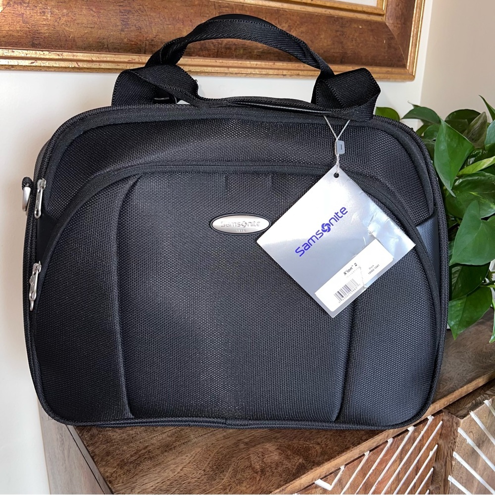 Samsonite‎ X’ion 2 Shoulder Bag Black